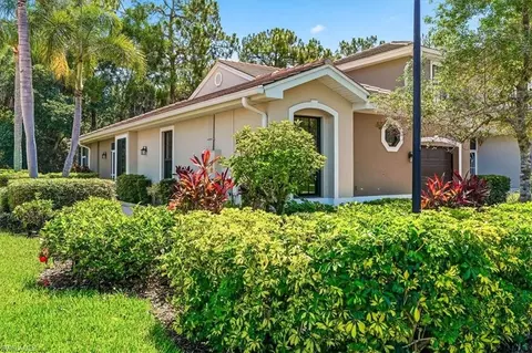 7550 Meadow Lakes Dr #4701, Naples, FL 34104