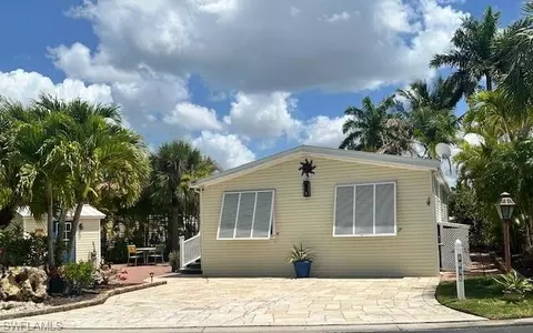 Exterior - 1503 Ruby Lake Pt, Naples, FL 34114 photo 6 of 15
