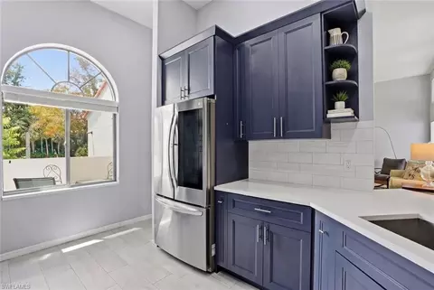 Kitchen - 637 Beachwalk Cir #E202, Naples, FL 34108 photo 2 of 4