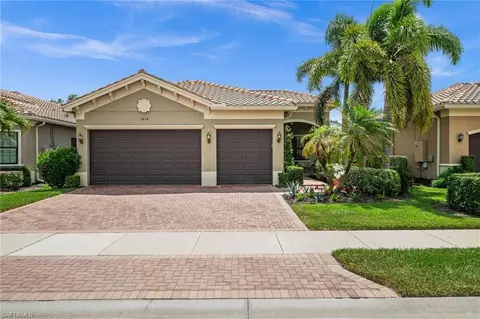 3454 Pacific Dr, Naples, FL 34119