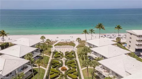 1851 Gulf Shore Blvd N #502, Naples, FL 34102