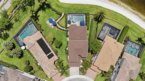 View/Area - 4220 Amelia Way, Naples, FL 34119 photo 3 of 6