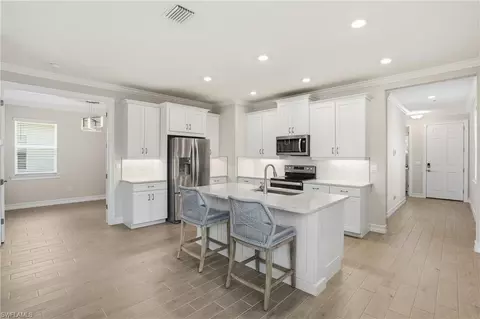 28223 Captiva Shell Loop, Bonita Springs, FL 34135