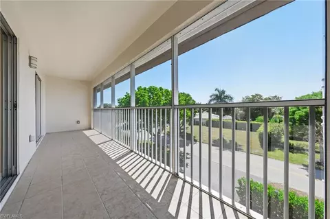 Exterior - 3150 Binnacle Dr #318, Naples, FL 34103 photo 2 of 7