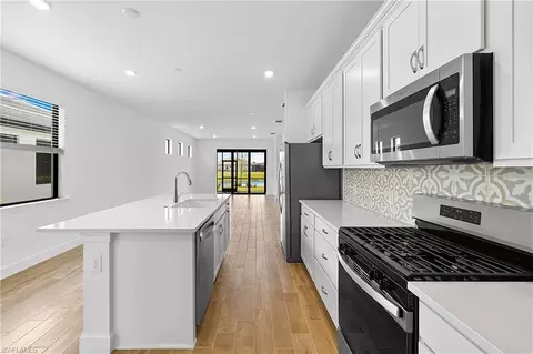 Kitchen - 20593 Pebble Glen Dr, Estero, FL 33928 photo 3 of 4