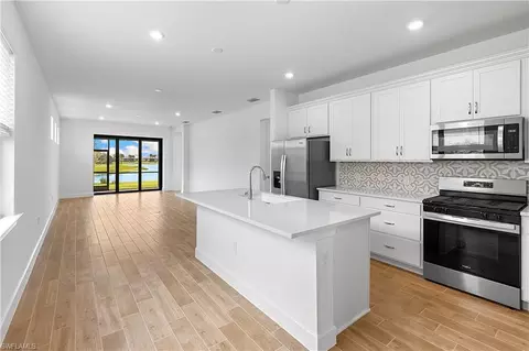 Kitchen - 20593 Pebble Glen Dr, Estero, FL 33928 photo 2 of 4
