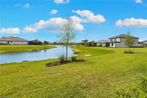 Exterior - 20593 Pebble Glen Dr, Estero, FL 33928 photo 8 of 13
