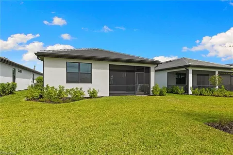 Exterior - 20593 Pebble Glen Dr, Estero, FL 33928 photo 10 of 13