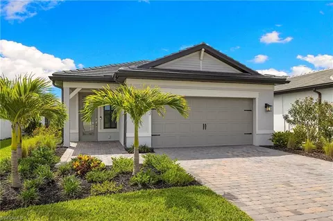 Exterior - 20593 Pebble Glen Dr, Estero, FL 33928 photo 6 of 13