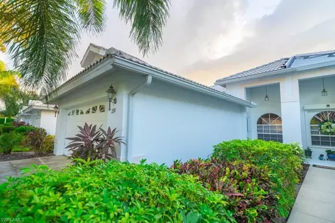 2230 Stacil Cir, Naples, FL 34109