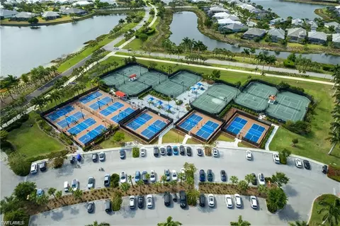 View/Area - 7084 Saona Ct, Naples, FL 34113 photo 9 of 11