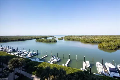 View/Area - 435 Dockside Dr #B703, Naples, FL 34110 photo 2 of 8