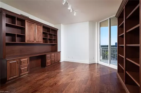Other - 435 Dockside Dr #B703, Naples, FL 34110 photo 5 of 9