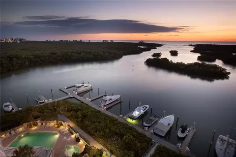 View/Area - 435 Dockside Dr #B703, Naples, FL 34110 photo 7 of 8