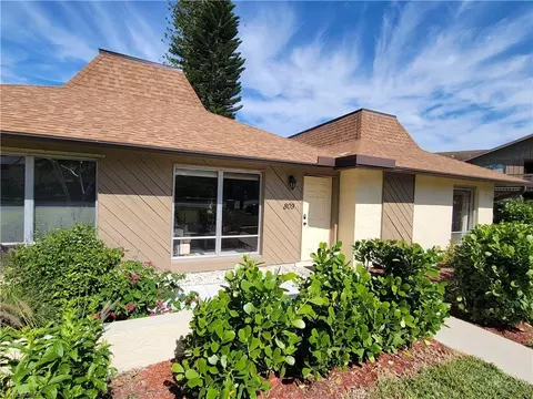 809 Palm View Dr #8, Naples, FL 34110