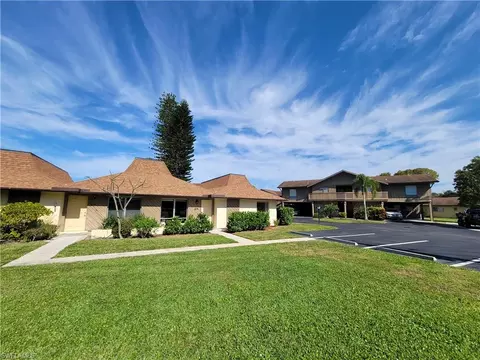 Exterior - 809 Palm View Dr #8, Naples, FL 34110 photo 2 of 7