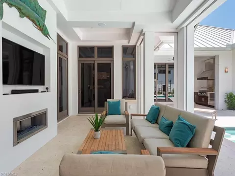 Exterior - 545 13th Ave S, Naples, FL 34102 photo 2 of 5