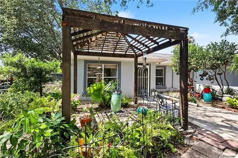 3918 Luverne St, Fort Myers, FL 33901