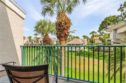 70 Emerald Woods Dr #K8, Naples, FL 34108