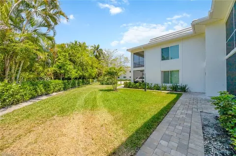 Exterior - 4180 Crayton Rd #E4, Naples, FL 34103 photo 4 of 4