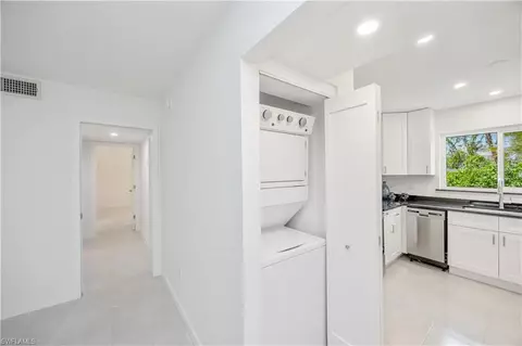 Other - 4180 Crayton Rd #E4, Naples, FL 34103 photo 5 of 5