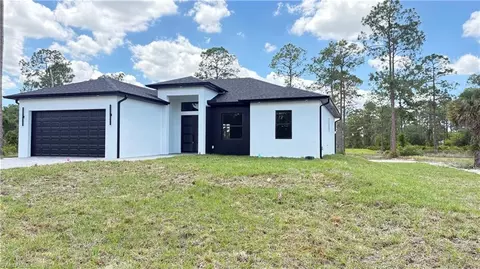 1407 Canton Ave, Lehigh Acres, FL 33972