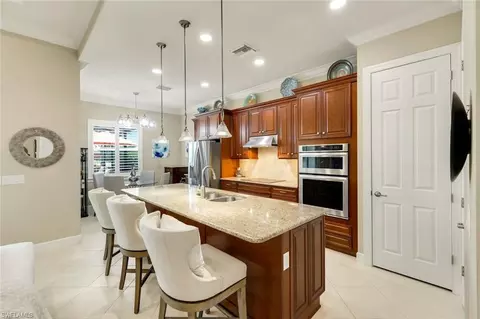 Kitchen - 9104 Graphite Cir, Naples, FL 34120 photo 1 of 6