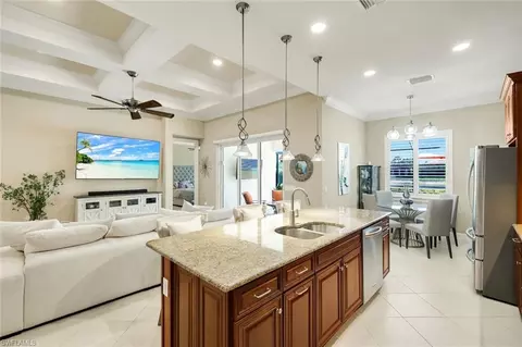 Kitchen - 9104 Graphite Cir, Naples, FL 34120 photo 3 of 6