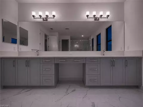 Bath - 12236 Red Pine Pl, Estero, FL 33928 photo 2 of 10