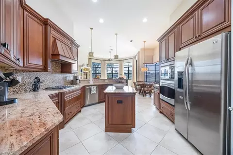 Kitchen - 6504 Costa Cir, Naples, FL 34113 photo 2 of 2