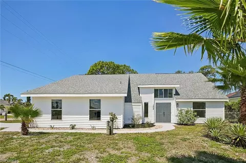 1928 SW 8th Ct, Cape Coral, FL 33991