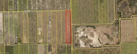 Sears Rd, Labelle, FL 33935