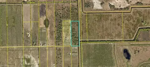 Sears Rd, Labelle, FL 33935