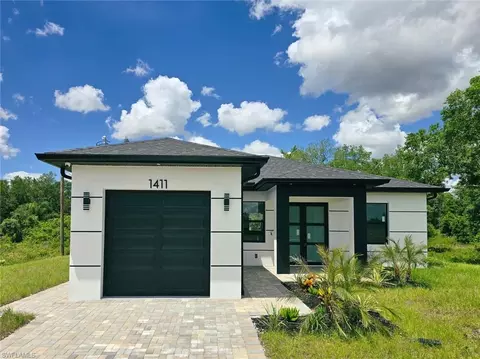 1411 Moore Ave, Lehigh Acres, FL 33972