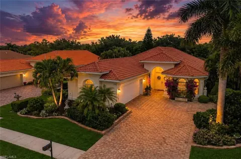 8725 Largo Mar Dr, Fort Myers, FL 33967