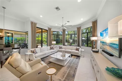 Living - 6449 Costa Cir, Naples, FL 34113 photo 2 of 3