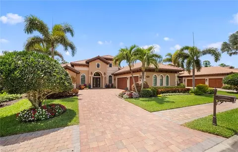 Exterior - 6449 Costa Cir, Naples, FL 34113 photo 9 of 10