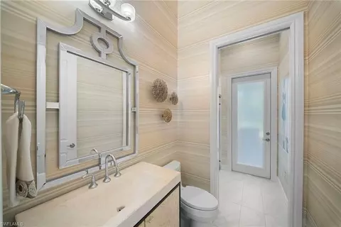 Bath - 6449 Costa Cir, Naples, FL 34113 photo 4 of 4