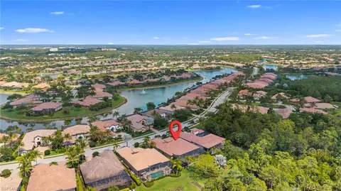 View/Area - 6449 Costa Cir, Naples, FL 34113 photo 4 of 4