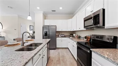 Kitchen - 1599 Double Eagle Trl, Naples, FL 34120 photo 2 of 2