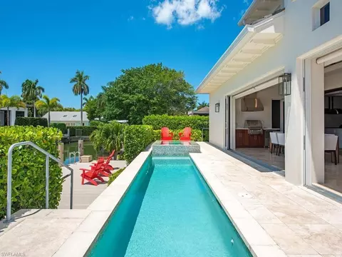 Exterior - 628 21st Ave S, Naples, FL 34102 photo 4 of 7