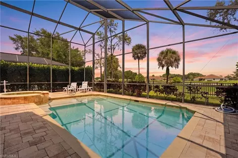 2033 Isla De Palma Cir, Naples, FL 34119