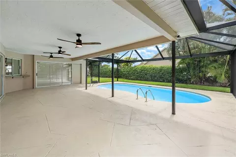 Exterior - 10340 Regent Cir, Naples, FL 34109 photo 2 of 4