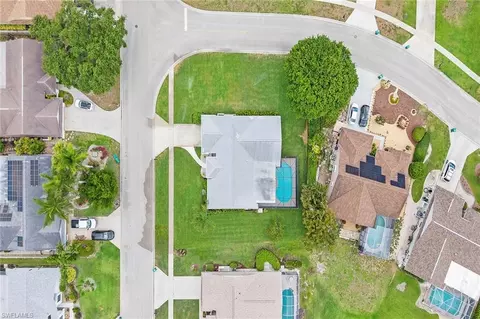 View/Area - 10340 Regent Cir, Naples, FL 34109 photo 2 of 3