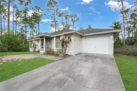 4195 2nd Ave NE, Naples, FL 34120