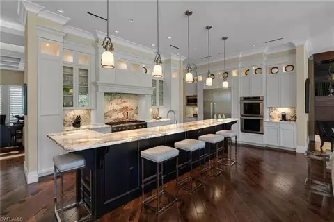 Kitchen - 384 Edgemere Way E, Naples, FL 34105 photo 2 of 2