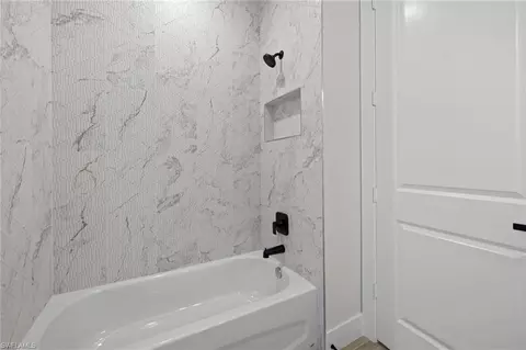 Bath - 3032 Woodside Ave, Naples, FL 34112 photo 1 of 4