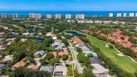 View/Area - 7018 Greentree Dr, Naples, FL 34108 photo 2 of 4