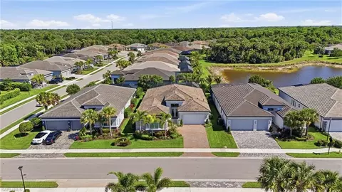 View/Area - 11644 Periwinkle Dr, Naples, FL 34120 photo 1 of 4