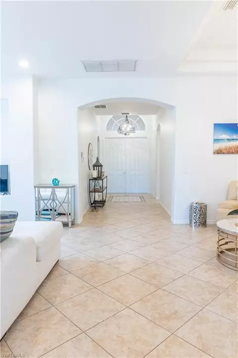 Entry Way - 14059 Mirror Ct, Naples, FL 34114 photo 2 of 3